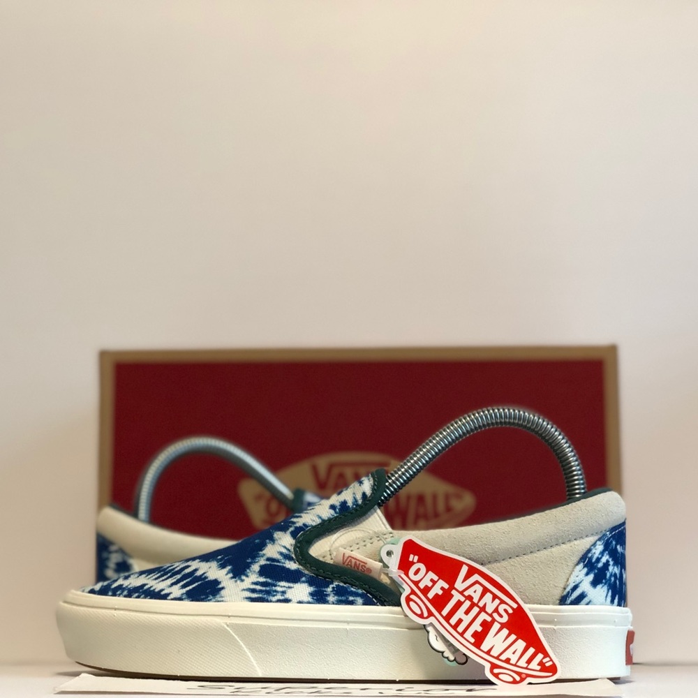 Vans Comfycush Slip-On (Tie Dyeclsh) “Antique White/Blue”